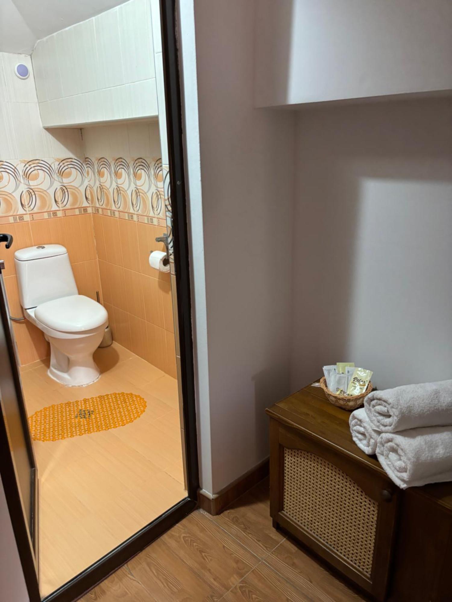 Yovkovata Kyshta Hotel Chiflik Luaran gambar