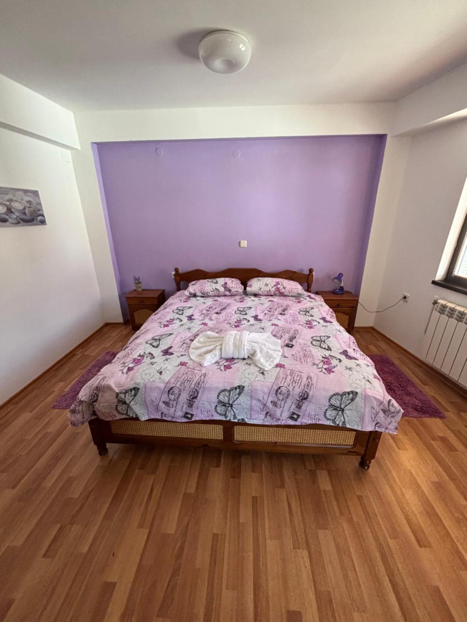 Yovkovata Kyshta Hotel Chiflik Luaran gambar