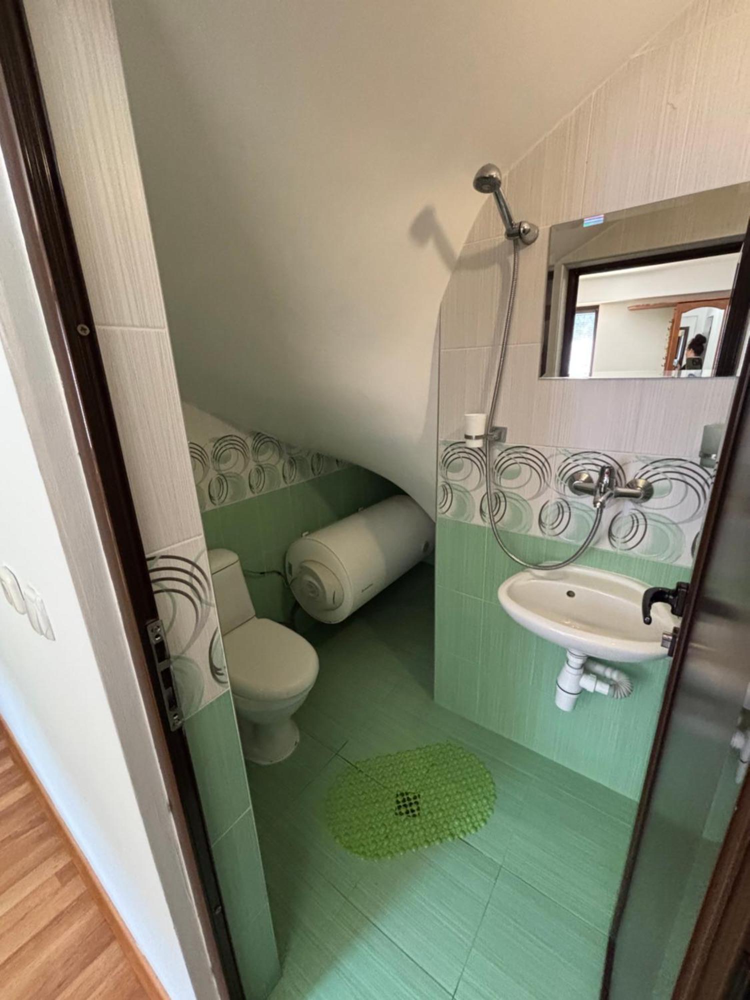 Yovkovata Kyshta Hotel Chiflik Luaran gambar