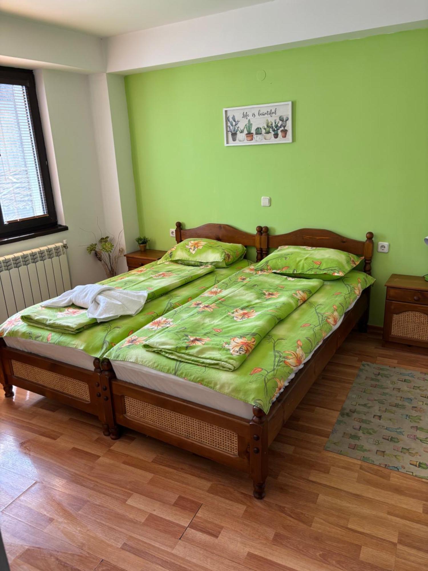 Yovkovata Kyshta Hotel Chiflik Luaran gambar